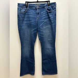 Arizona Jean Co Blue Jeans.  Juniors Size 17 Short.  Bootcut.